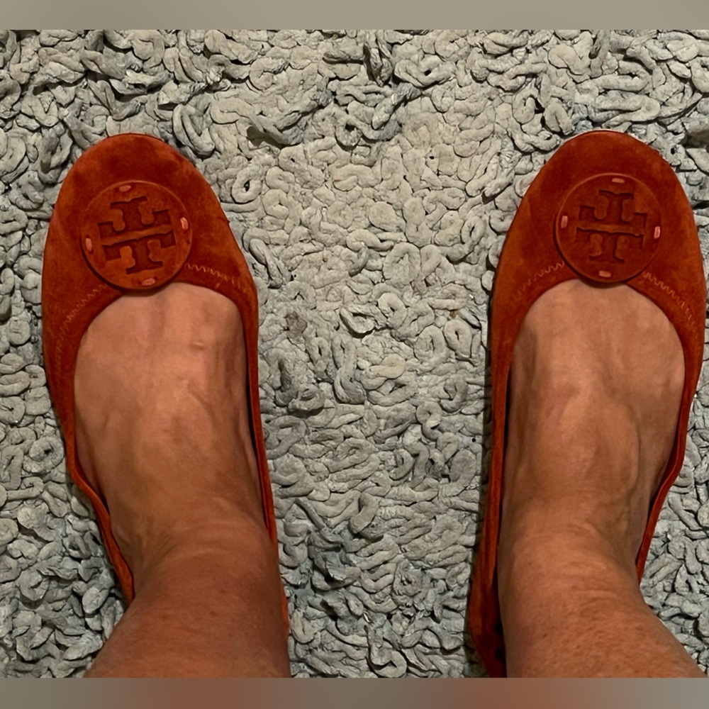 NWOT—TORY BURCH Women's Burnt Orange Suede Ballet Flats, Size 9 - Picture 10 of 10